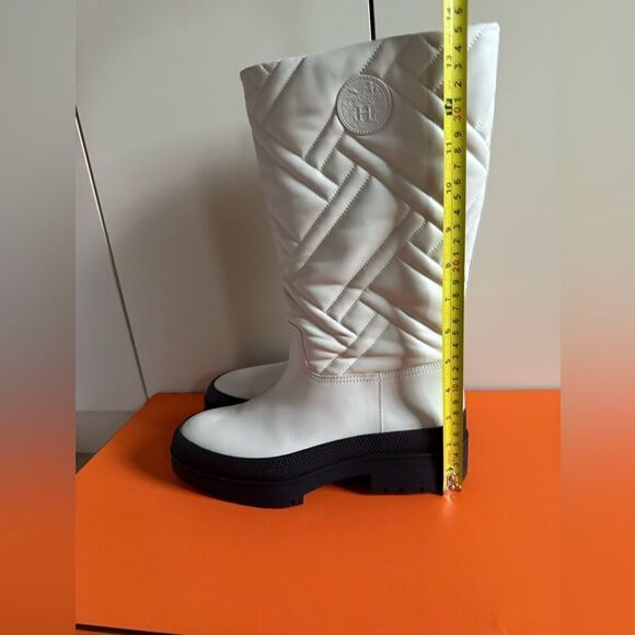 Hermes White calf leather Fuji Weather mid height Boot NIB 38.5 - Picture 9 of 14